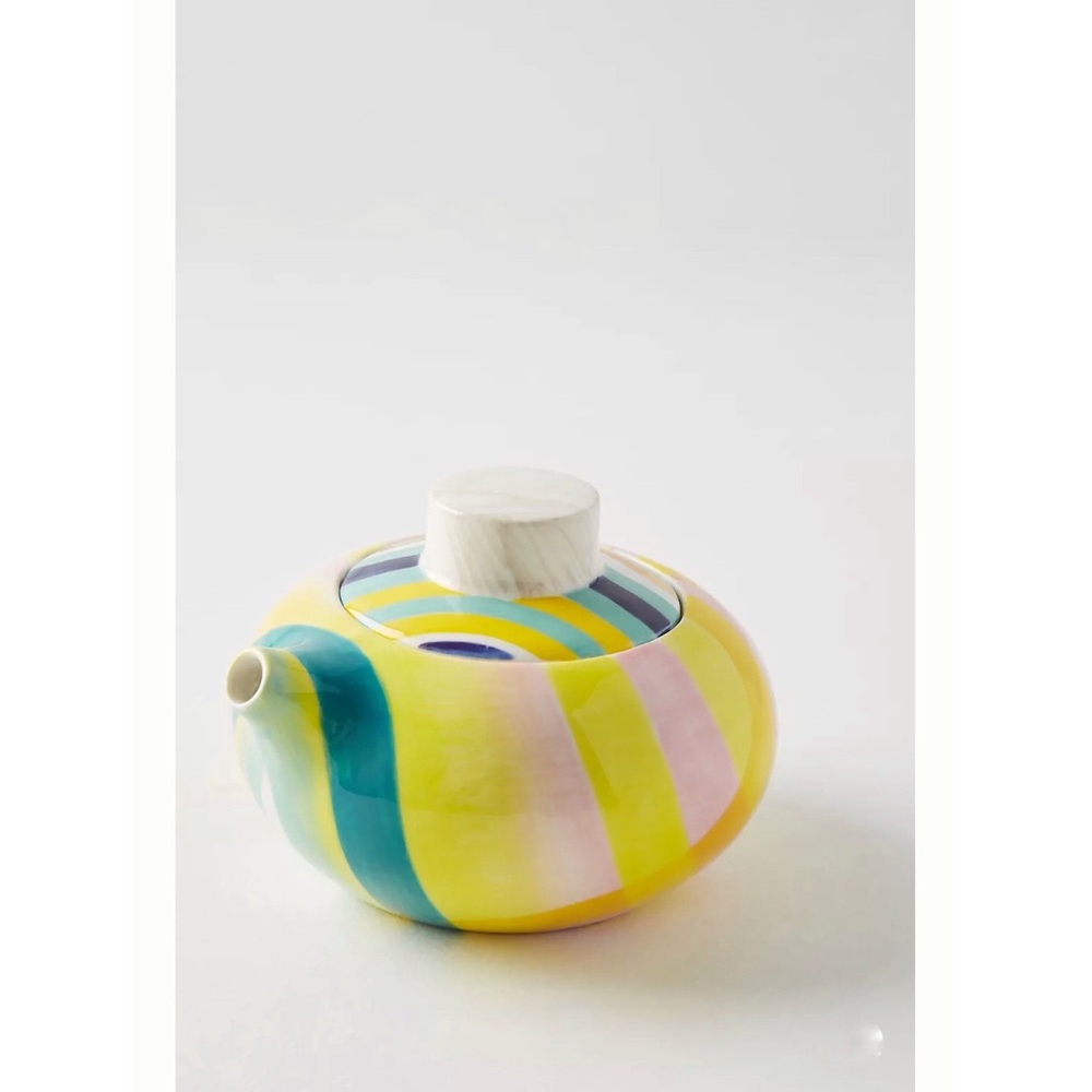 RARE Anthropologie Artisa Creamer